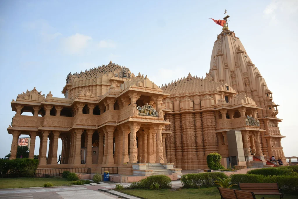 Top 10 Most Famous Shiva Temples In India To Visit in 2024 7 Somnath Jyotirlinga : shiv